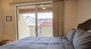 2 chambres, fer et planche Ă repasser, Wi-Fi, draps fournis