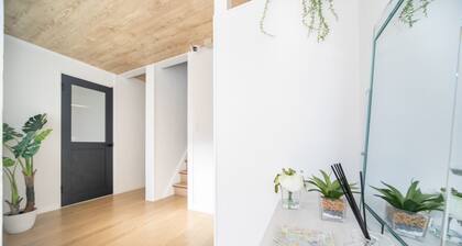 Accommodates 9 people pets allowed 5 minutes to Nagashima Spa Land private house with hot spring / Kuwana Mie