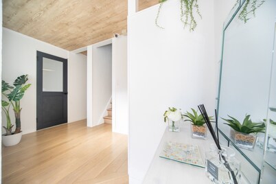 Accommodates 9 people pets allowed 5 minutes to Nagashima Spa Land private house with hot spring  / Kuwana Mie