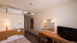 1 habitación, escritorio, tabla de planchar con plancha y wifi gratis 