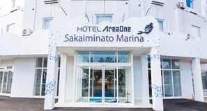 تفاصيل الفندق من الخارج