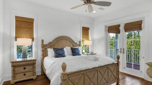 4 bedrooms, iron/ironing board, WiFi, bed sheets - Access to WaterColor Pools & Beach Club, 4Br, Sleeps 12 + Free Tickets! (Santa Rosa Beach)