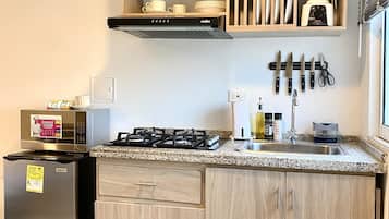 Apartment (4H) | Dapur peribadi | Peti sejuk, ketuhar gelombang mikro, pengisar