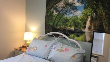 Deluxe Double Room Single Use | Pillow-top beds, soundproofing, iron/ironing board, free WiFi