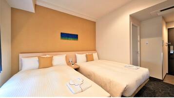 1 室のベッドルーム、デスク、アイロン / アイロン台、WiFi (無料)