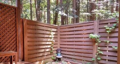 Surrounded by the fresh air and the chirping of bi / Minamitsurugun Yamanashi