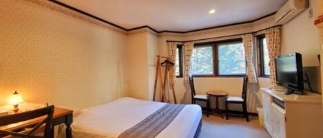 1 chambre, bureau, Wi-Fi gratuit, draps fournis