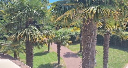 Villa située à St Augustin, prÚs de Royan, à 5km de la plage de la Grande CÎte.
