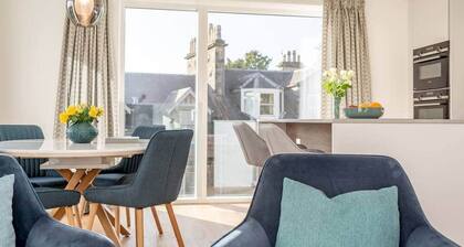 Lade Braes Apartments (No 22D)