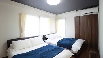 3 bedrooms, desk, iron/ironing board, free WiFi