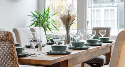 *| Perfectly Splendid Triplex House in Chelsea |*