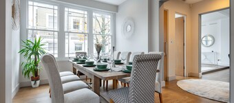 *| Perfectly Splendid Triplex House in Chelsea |*
