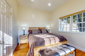 2 soverom, internettilgang og sengetøy