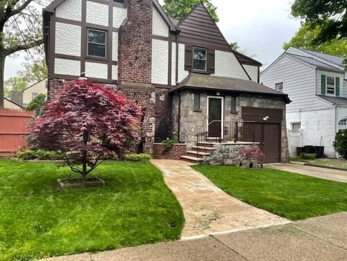 Adorable 1 bedroom mins away to NYC in Teaneck

