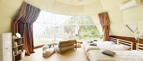 1 habitación, escritorio, wifi gratis y ropa de cama