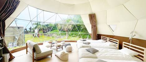 1 bedroom, desk, free WiFi, bed sheets