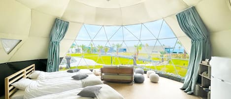 1 bedroom, desk, free WiFi, bed sheets