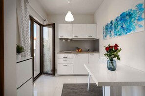 Interior - Holiday apartment with pool and 100m from the beach (Funtana)