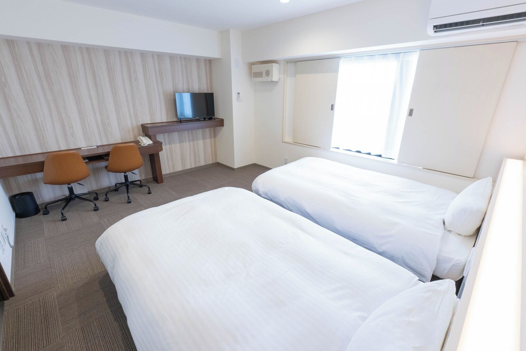 1 多间卧室、办公桌、免费 WiFi、床单