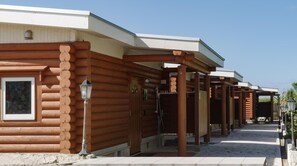 Exterior - 3 nights Log house with outdoor jacuzzi 4 beds / Miyakojima Okinawa (Miyakojima)