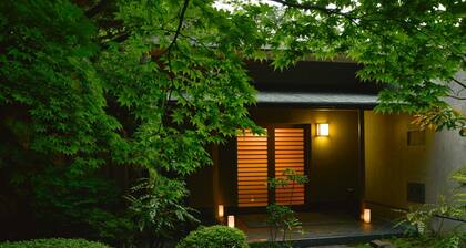 Nonsmoking A hideaway inn with Japanese architecture surrounded by a Japanese garden / Atami Shizuoka