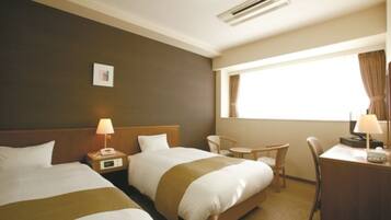 1 bedroom, desk, WiFi (free), bed sheets