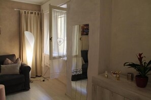 TV - Apartment Piazza Signoria (Firenze)