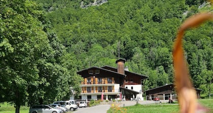 Hôtel et Centre de Montagne Le Choucas