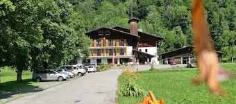 Hôtel et Centre de Montagne Le Choucas