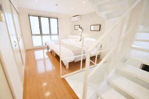 2 habitaciones, tabla de planchar con plancha y wifi gratis 