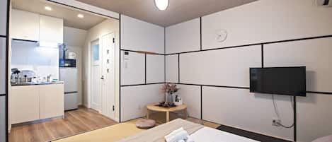 1 slaapkamer, een bureau, gratis wifi, beddengoed