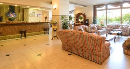 Twin Room T NonSmoking Room Only Family Plan / Misawa Aomori