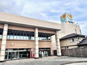 Exterior - It can accommodate up to 8 people and cooking is also possible Free parking available - 102 / Kitakyushu Fukuoka (Kitakyushu)