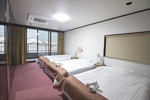 2 quartos, escrivaninha, Wi-Fi de cortesia, roupa de cama