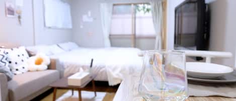 1 bedroom, desk, iron/ironing board, free WiFi