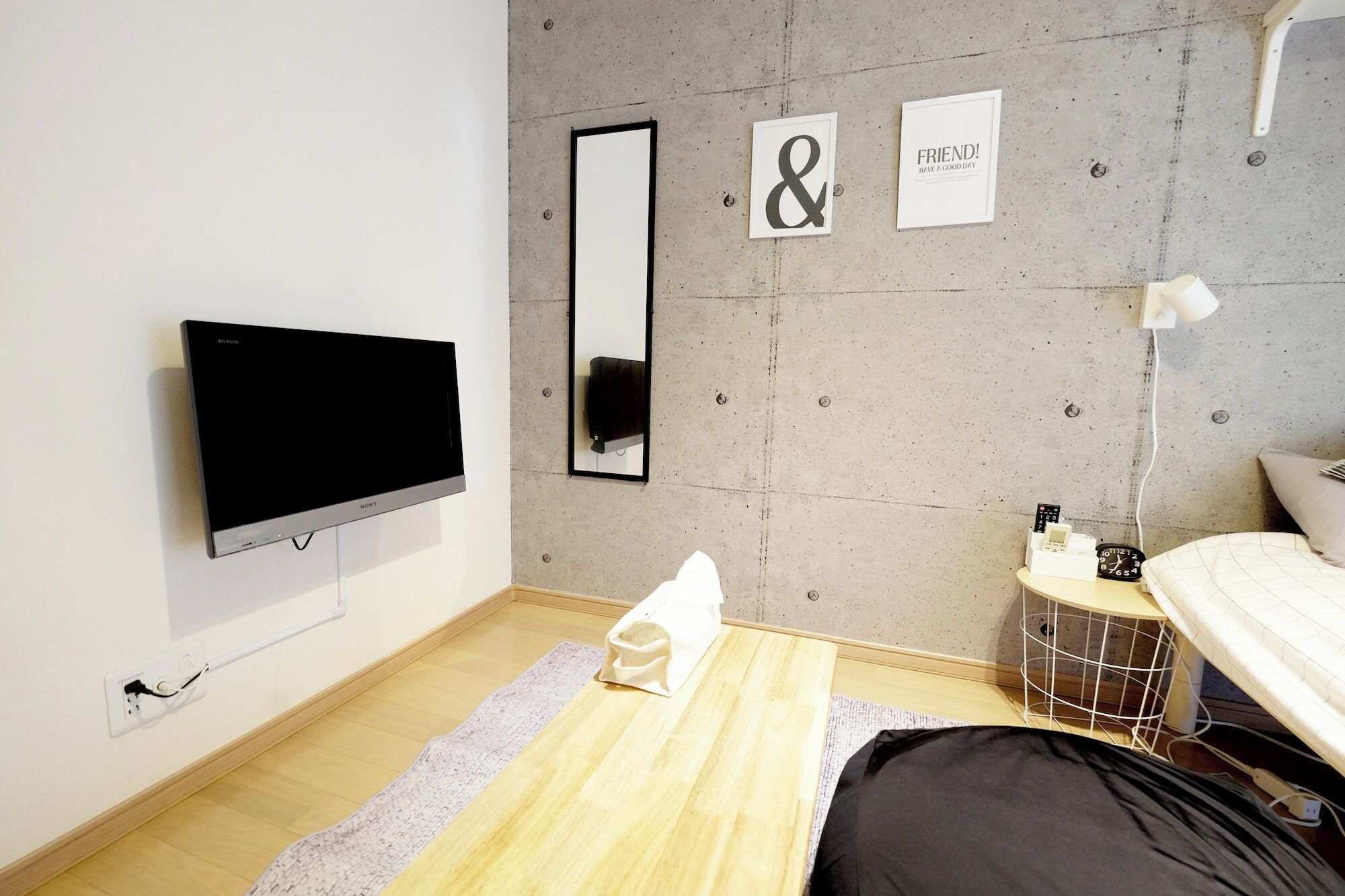 1 bedroom, desk, free WiFi, bed sheets