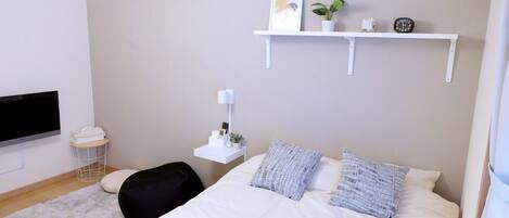 1 sovrum, skrivbord, gratis wi-fi och sängkläder