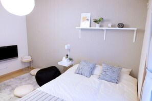 1 habitación, escritorio, wifi gratis y ropa de cama 