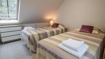 2 bedrooms, individually decorated, individually furnished, free WiFi