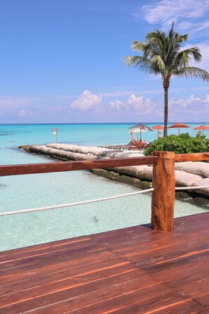 Terrace/patio - La Palma Beachfront - Self Check In (Cancun)