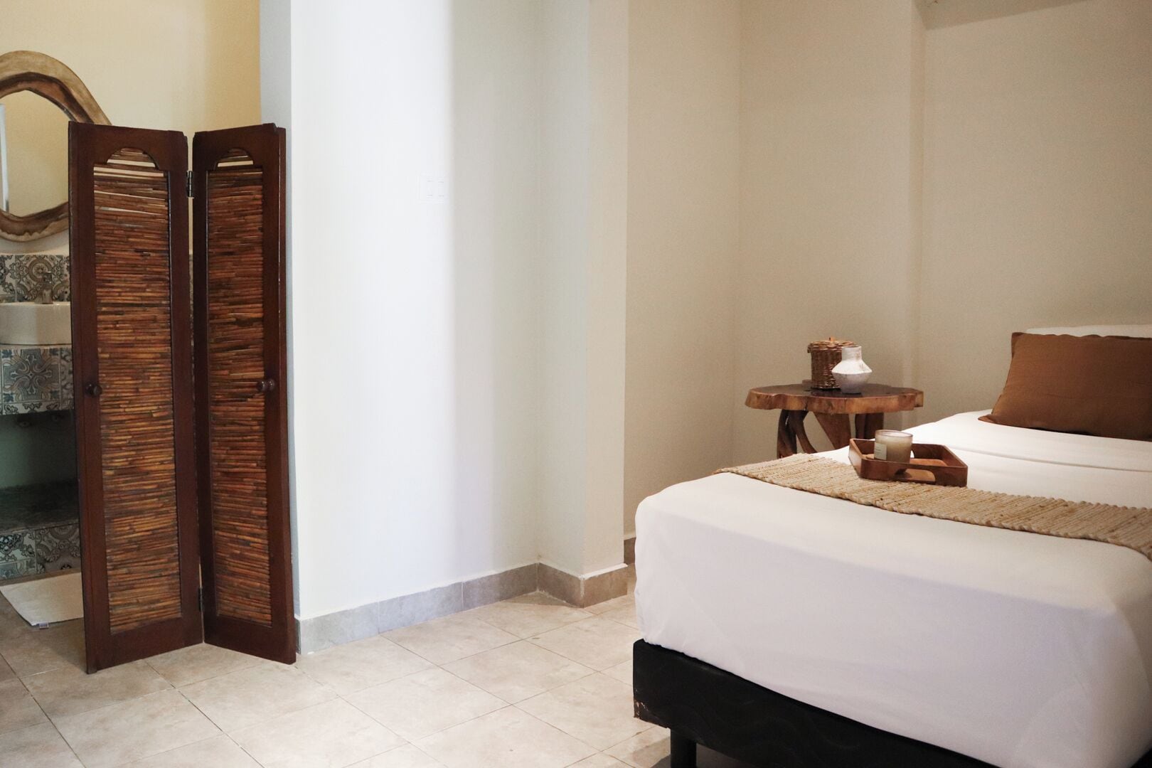 Classic Single Room | Individually furnished, free WiFi, bed sheets