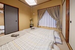 2 bedrooms, free WiFi, bed sheets