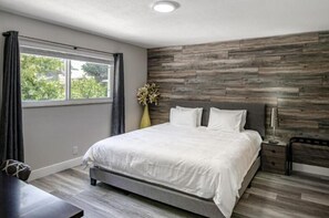 Premium-Apartment | Verdunkelungsvorhänge, Bügeleisen/Bügelbrett, kostenloses WLAN