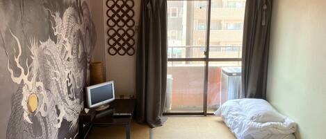 1 غرفة نوم ومكتب وواي فاي مجانًا وملاءات أسرّة