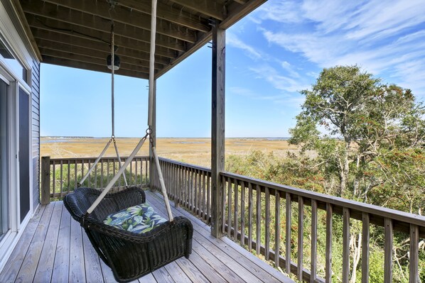 Terrace/patio - Paradise Point | Unobstructed Waterviews (N. Topsail Beach)