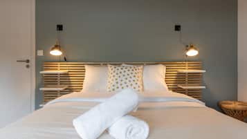 3 chambres, bureau, fer et planche Ă  repasser, accĂšs Internet