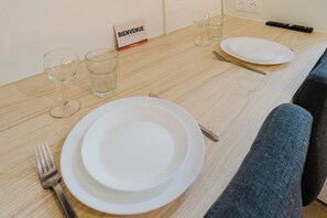 Dining - Lille Centre - Nice, cozy and functional studio (Lille)