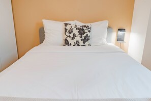 2 bedrooms, Internet, bed sheets