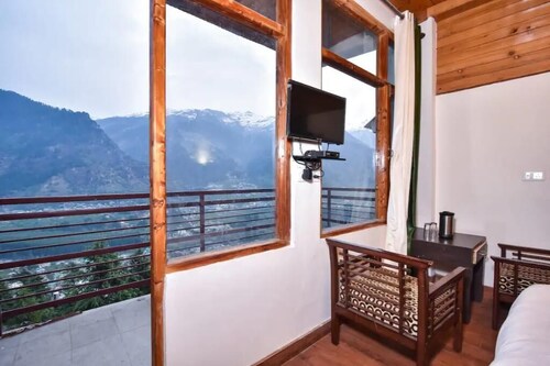 3 BHK Independent Apartment +kitchenette +Balcony

