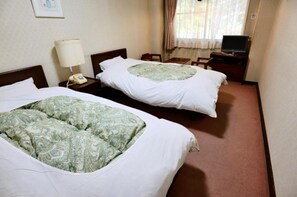 1 chambre, bureau, Wi-Fi gratuit, draps fournis